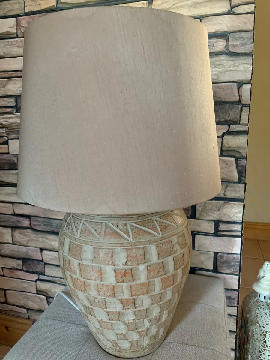 Beautiful beige lamp gorey area - Image 2