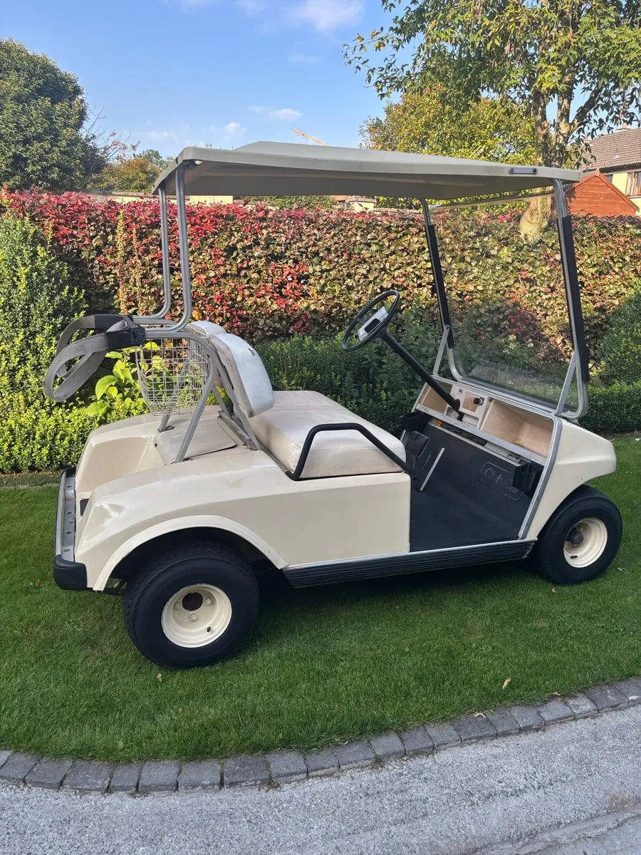 Club car petrol - Image 2