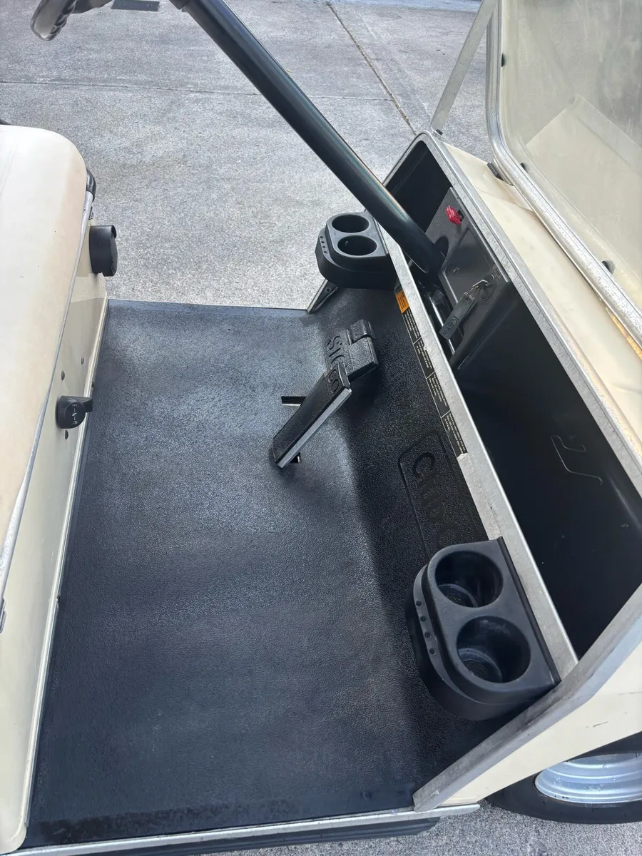Club car petrol - Image 3