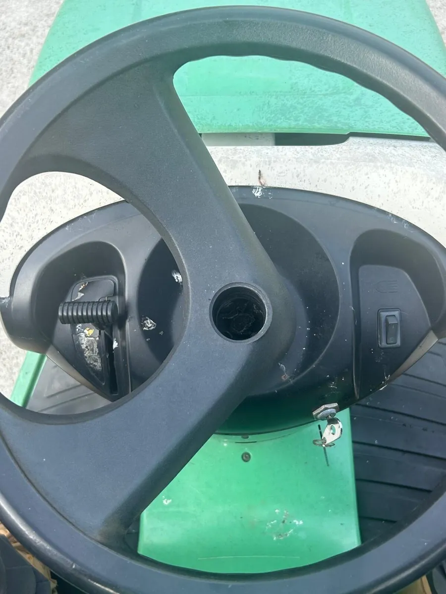 Viking cyclone lawnmower - Image 4