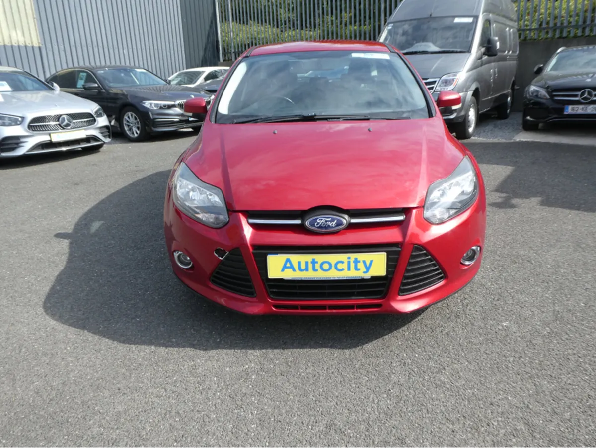 Ford Focus TDCI ZETEC NCT 03/26 - Image 2