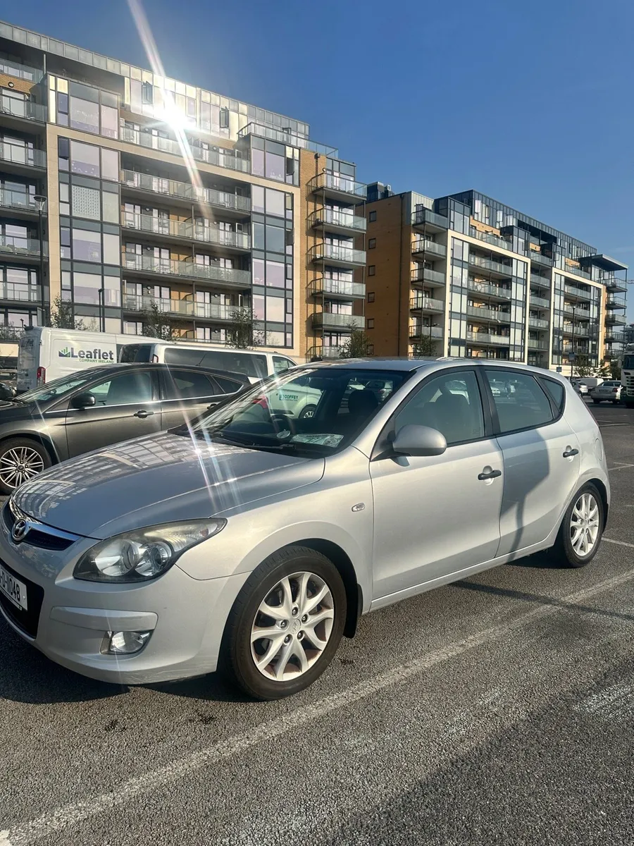 Huyandai i30 - Image 1