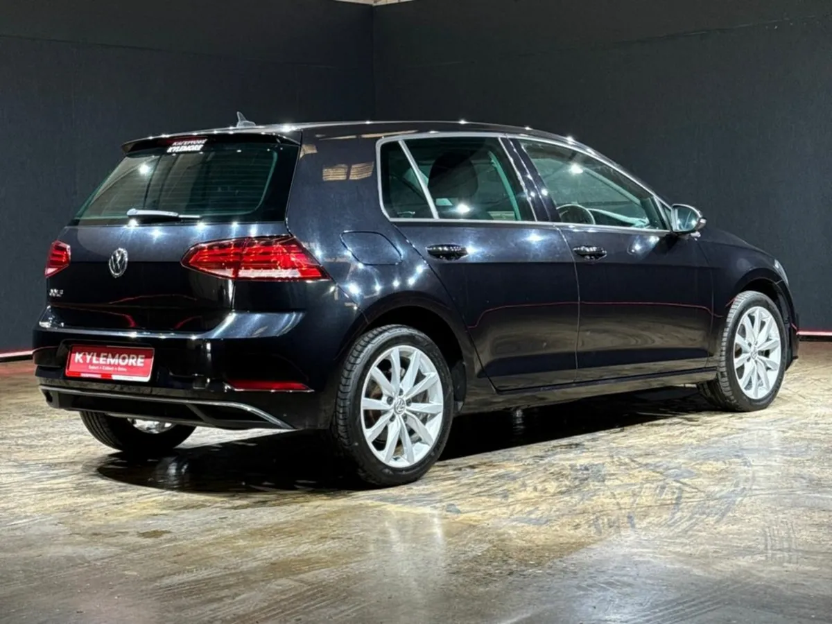 Volkswagen Golf 1.2 AUTOMATIC - Image 4