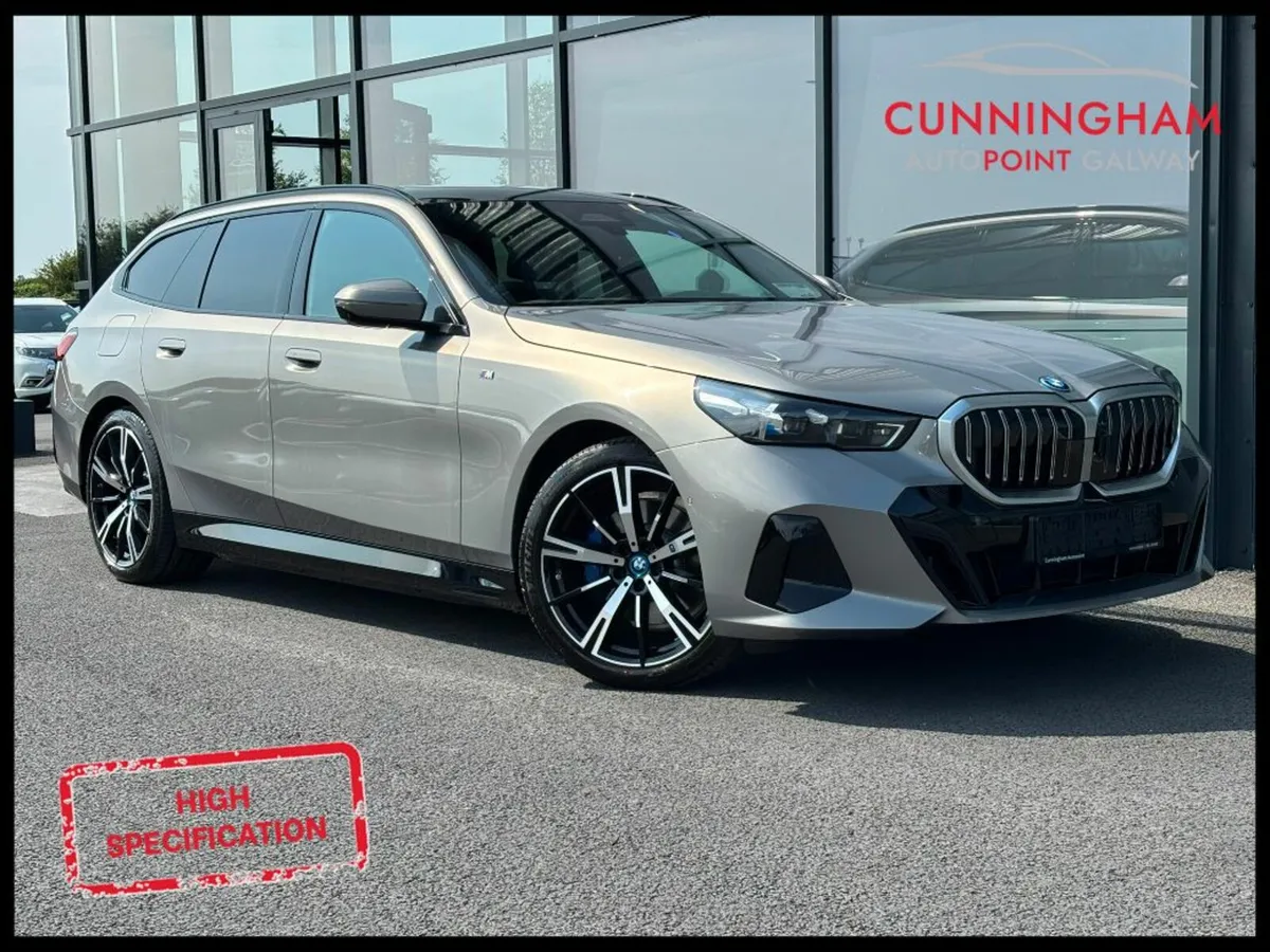 BMW 5-Series 530e M Sport Touring *Tech & Comfort - Image 1