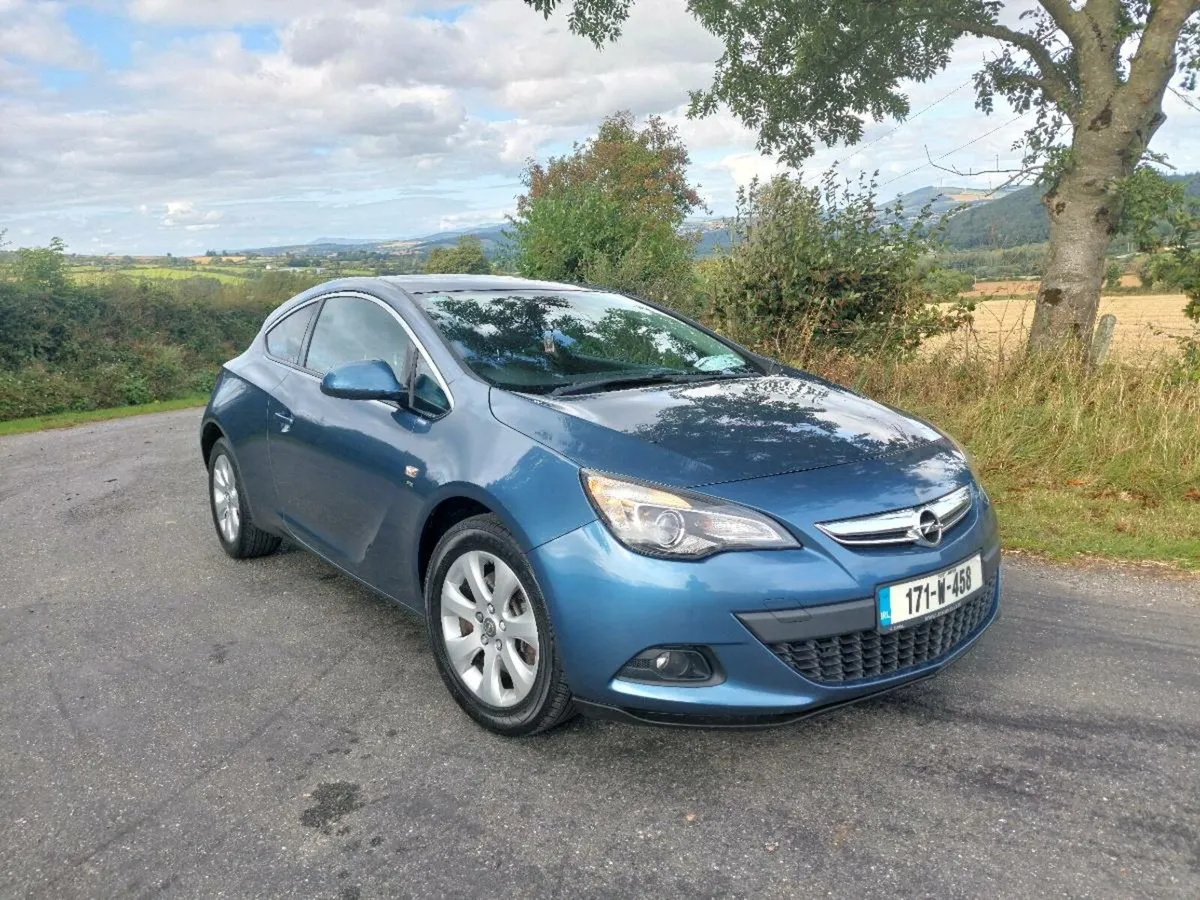 2017 OPEL ASTRA 1.4T GTC SRI LOW MILEAGE - Image 4