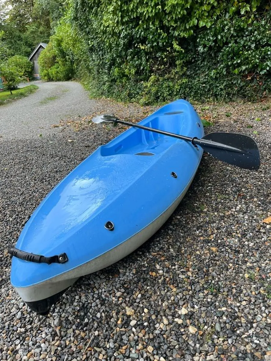 10ft 2 person Kayak with oar. - Image 2