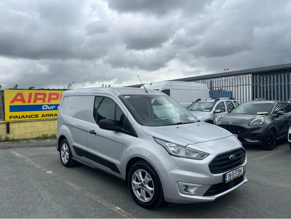 Ford Transit Connect 1.5 tdci 6 speed 3 seat trend - Image 1