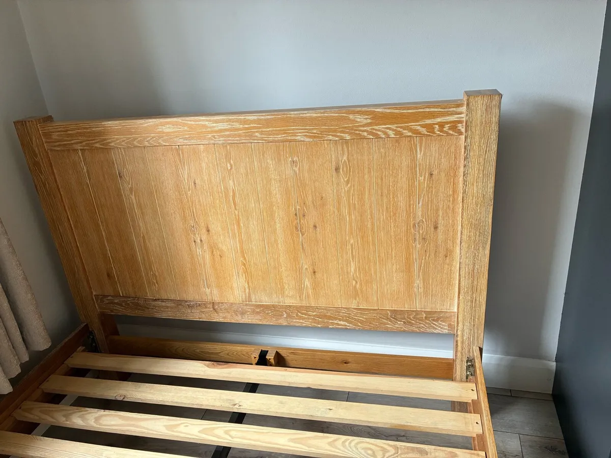 Wooden Kingsize bed frame - Image 3