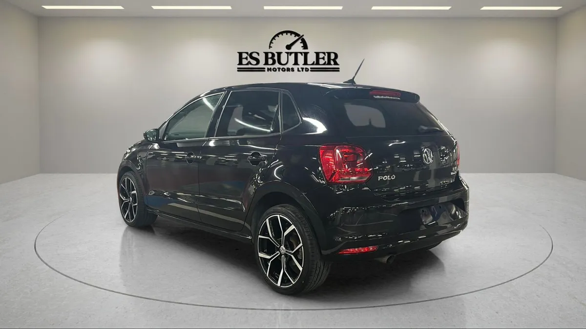 2016 VW Polo 1.2L AUTO ONLY 65,000KMS AS NEW - Image 3