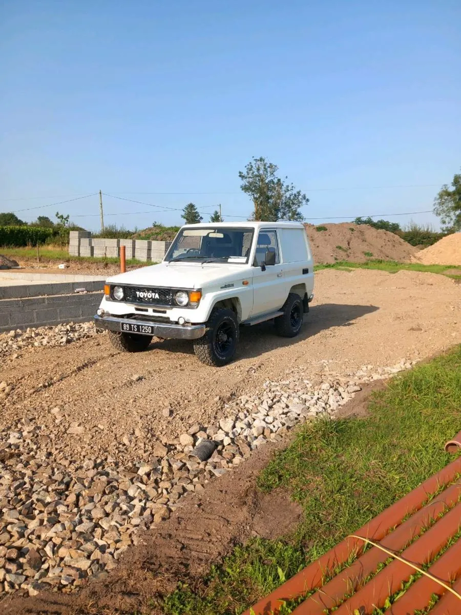 Toyota landcruiser lj70 1989 - Image 3