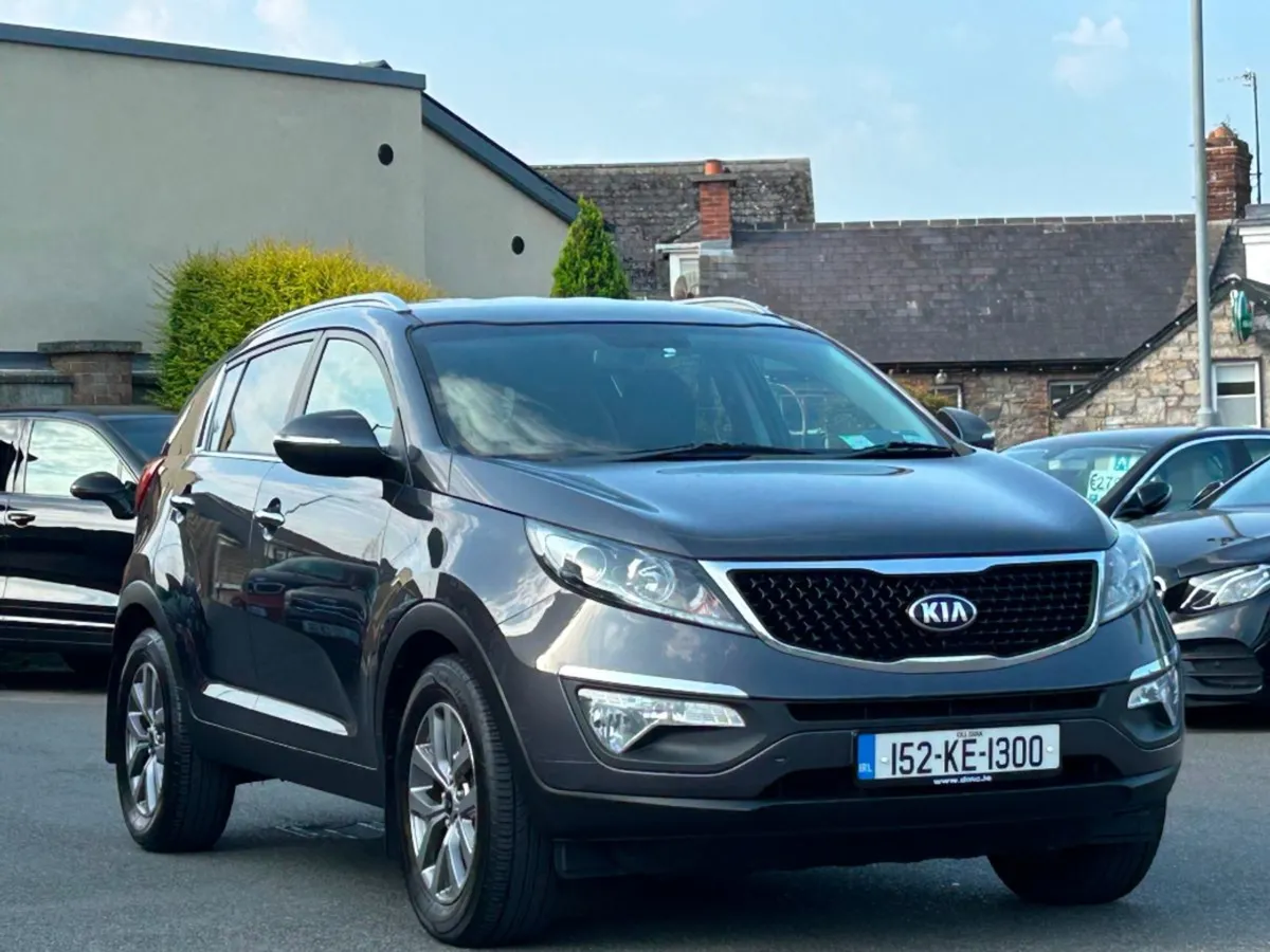 Kia Sportage 1.7 D Platinum SE  huge Spec - Image 3