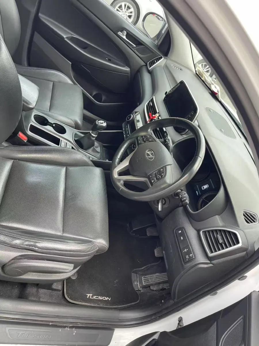 Hyundai Tucson 2019 - Image 2