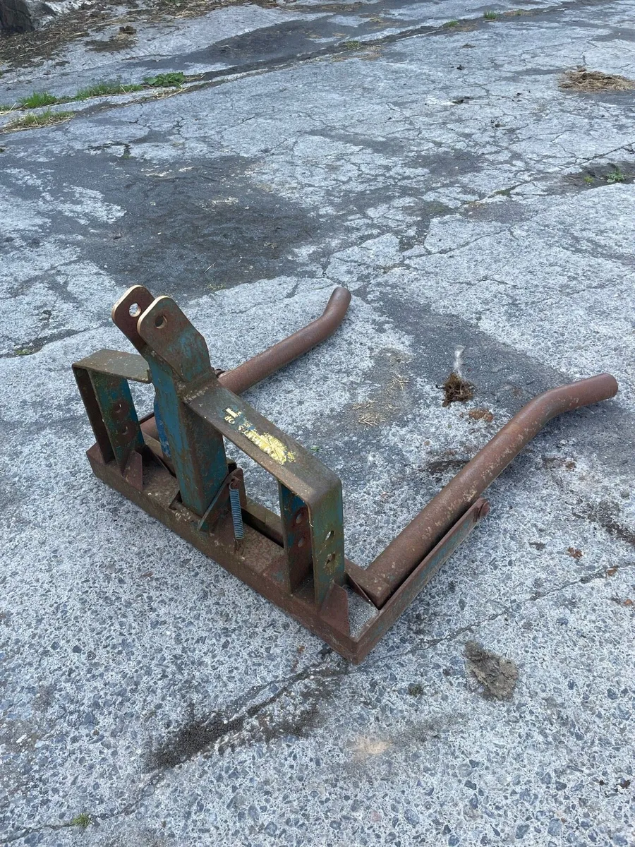 Bale carrier - Image 4