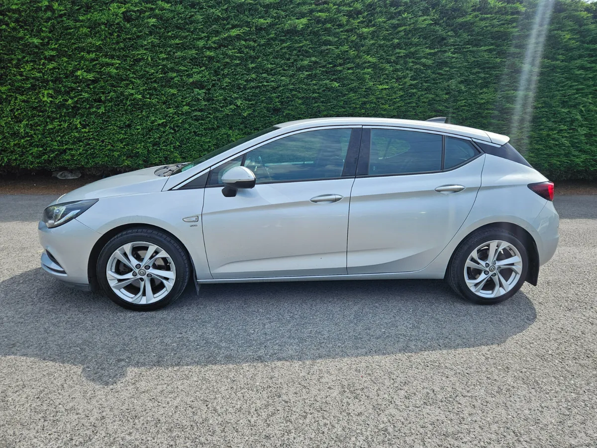 Opel Astra 2015 1.6 CDTI SRI 110 - Image 4