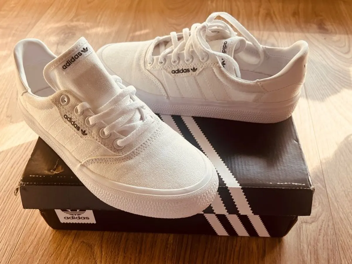 trainers - Image 4