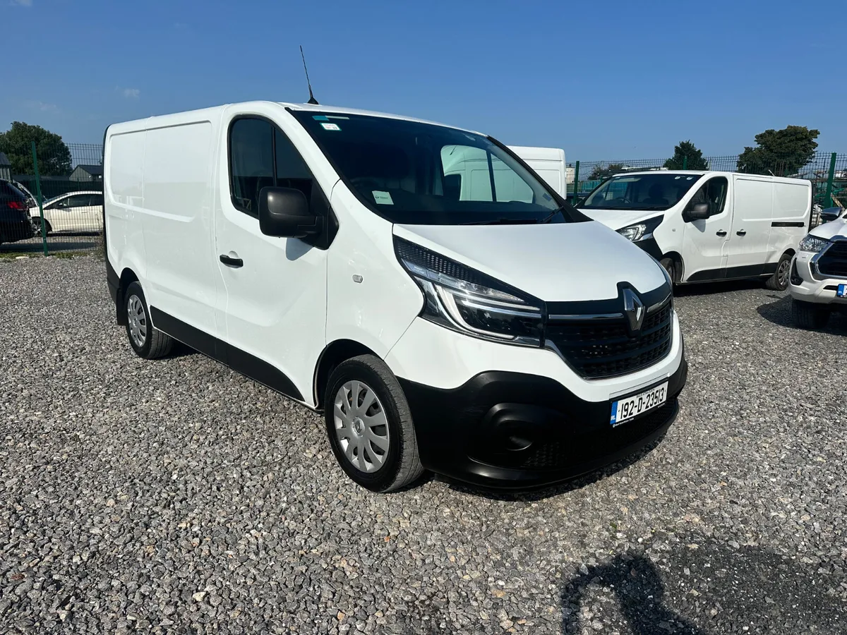 Renault Trafic 2019  SWB Only 54 KMS - Image 1