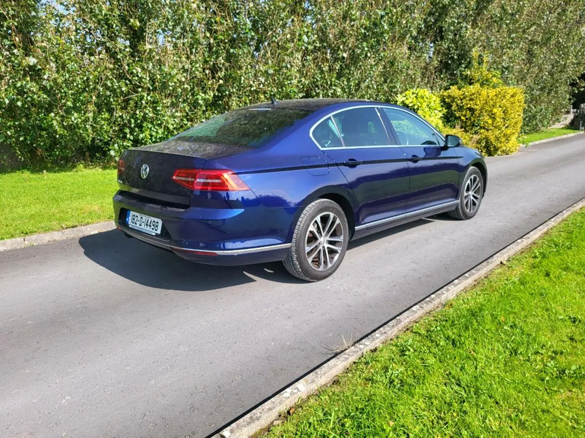 VOLKSWAGEN PASSAT  HIGHLINE  TDI - Image 2