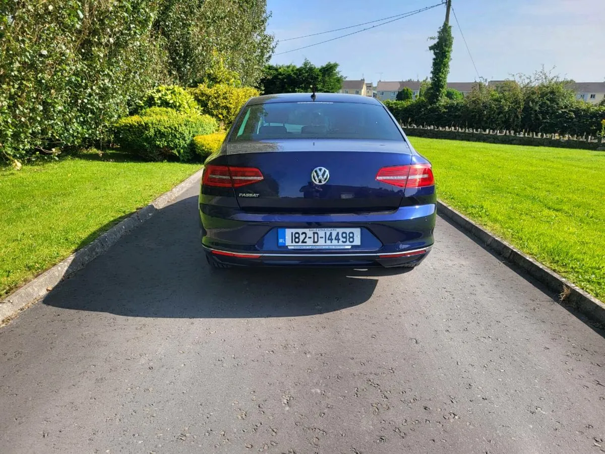 VOLKSWAGEN PASSAT  HIGHLINE  TDI - Image 3