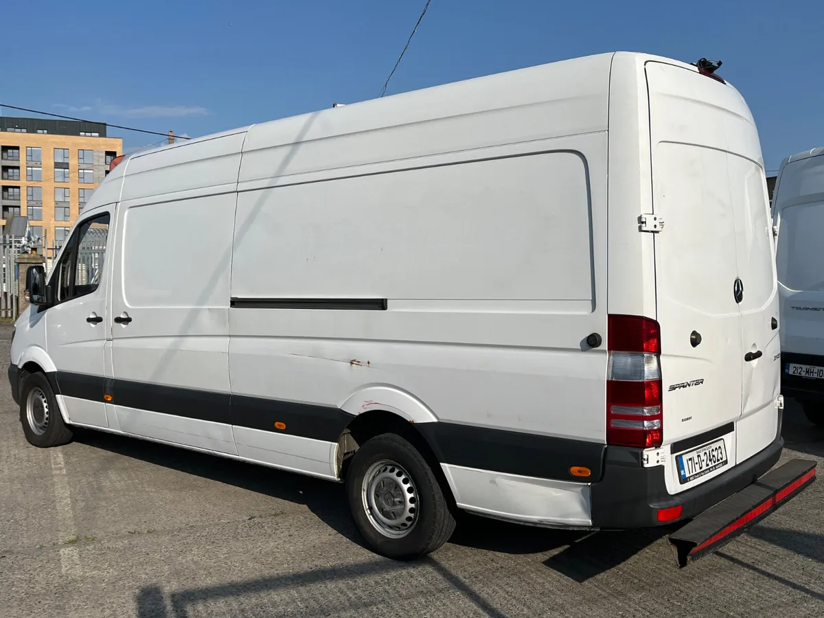 Mercedes-Benz Sprinter 2017 - Image 3