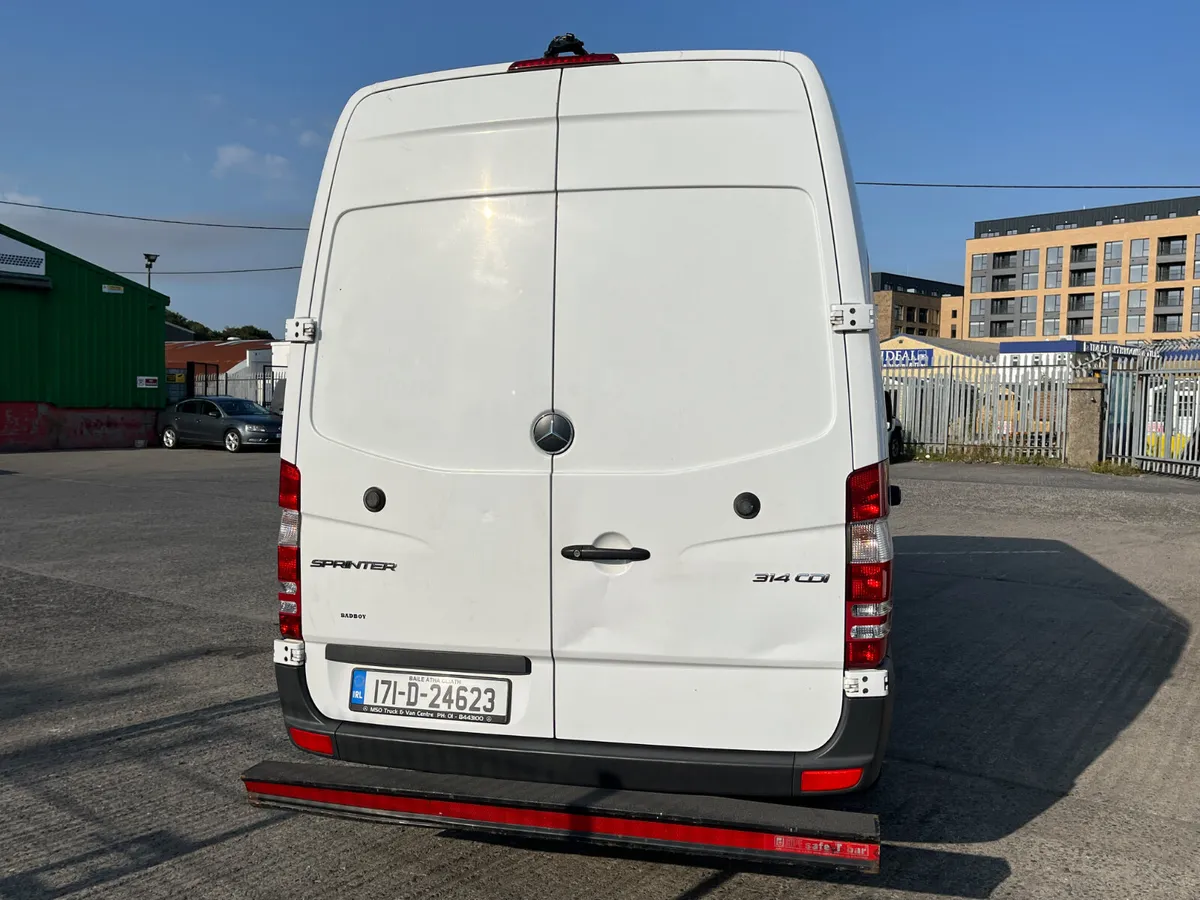 Mercedes-Benz Sprinter 2017 - Image 4