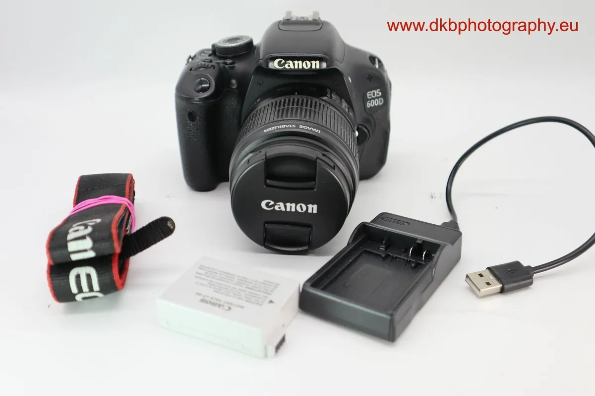 CANON EOS 600D & CANON EFs 18-55mm IS LENS #0229 - Image 1