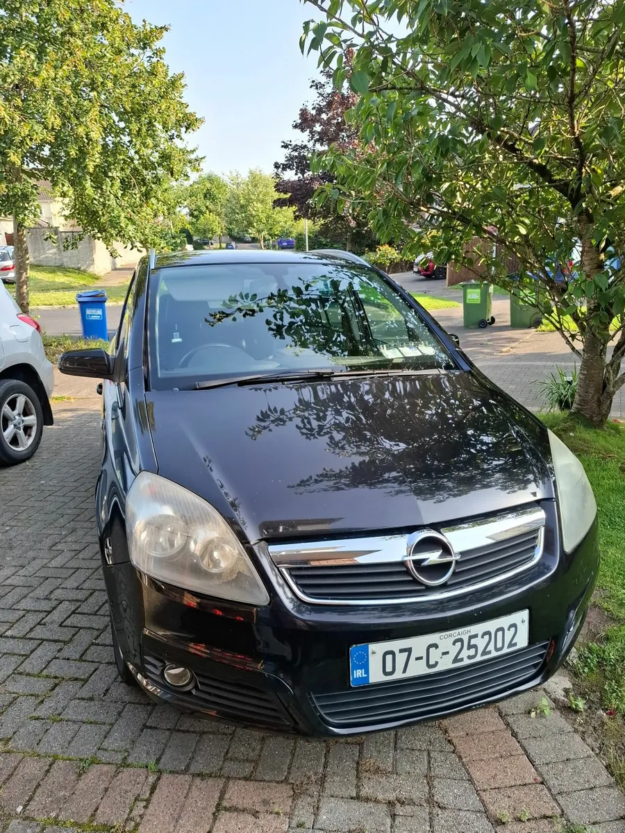Opel Zafira 2007 - Image 1