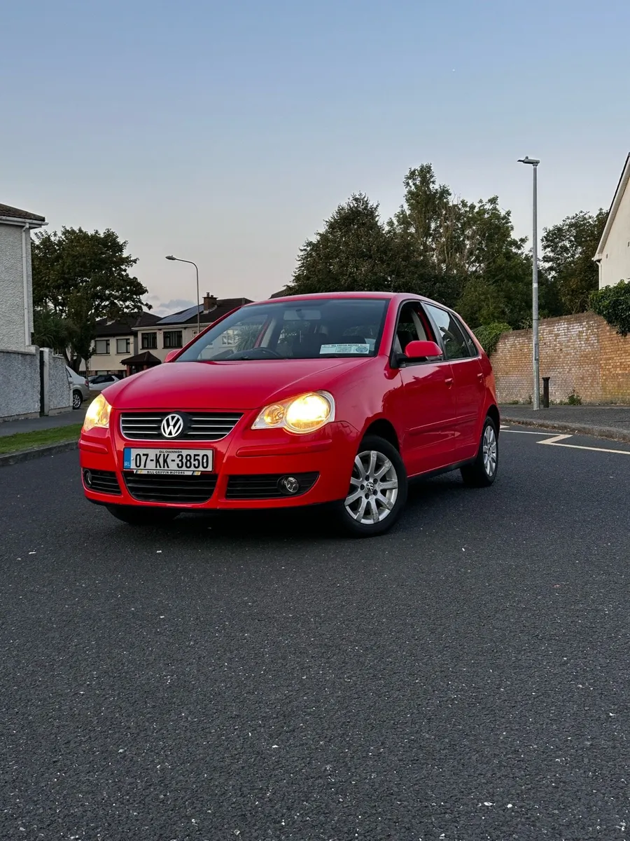 Volkswagen Polo 1.2 Petrol 2007 - Image 1