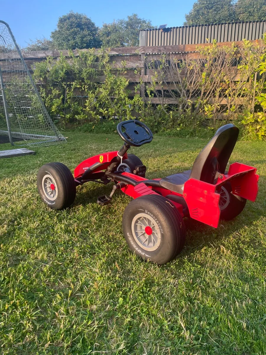 Berg formula 1 go kart freshly painted (ages 4-12) - Image 2
