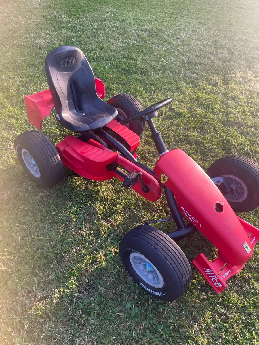 Berg formula 1 go kart freshly painted (ages 4-12) - Image 3