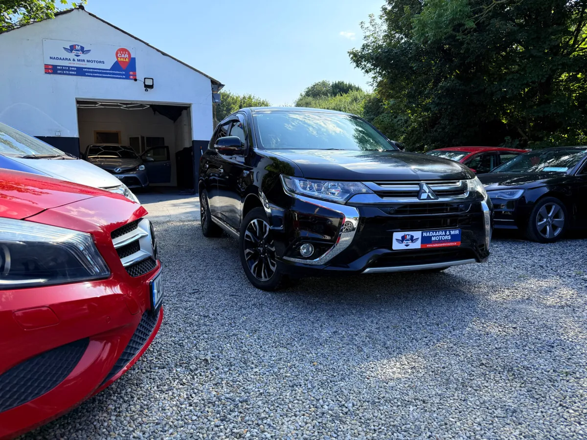 2016 Mitsubishi Outlander GX3+ PHEV 200BHP - Image 3