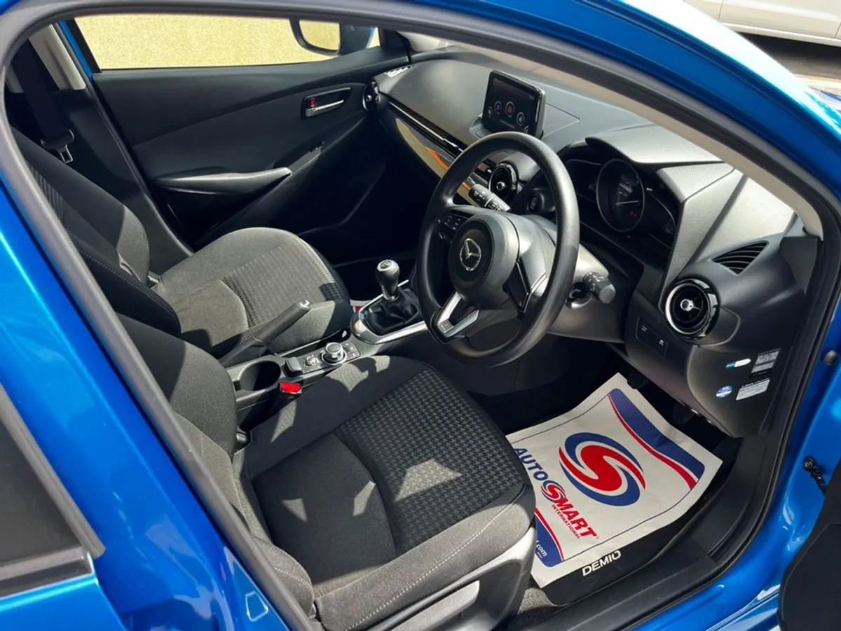 Mazda Demio Manual 1.3 Petrol - Image 3