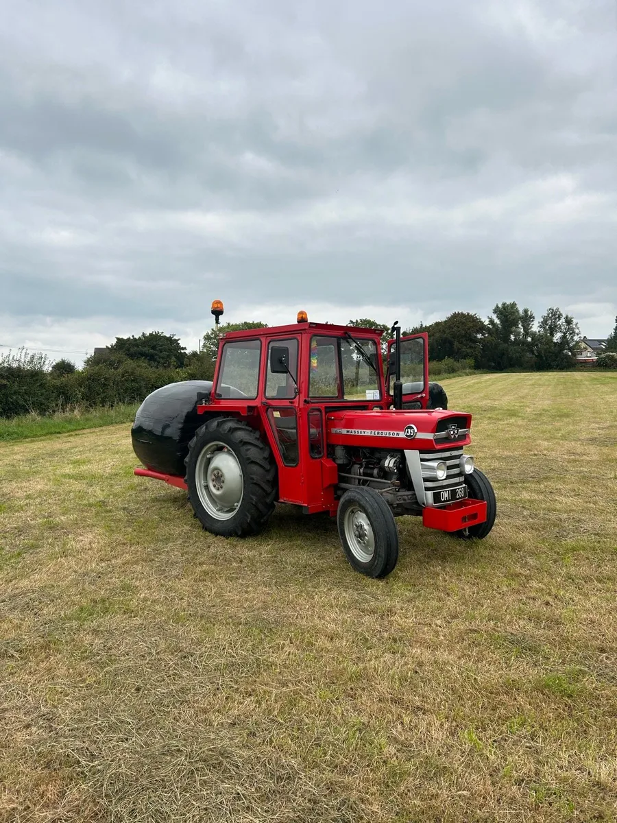 Massey Ferguson 135 - Image 1