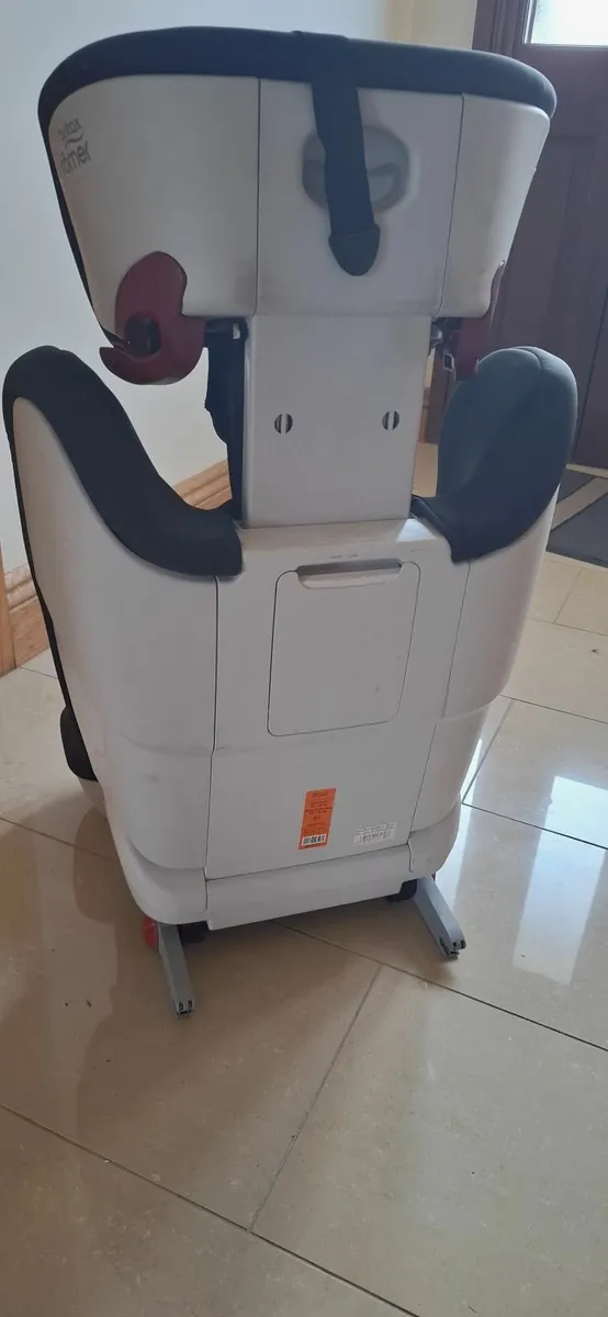 Britax Romer Car Seat - Image 2