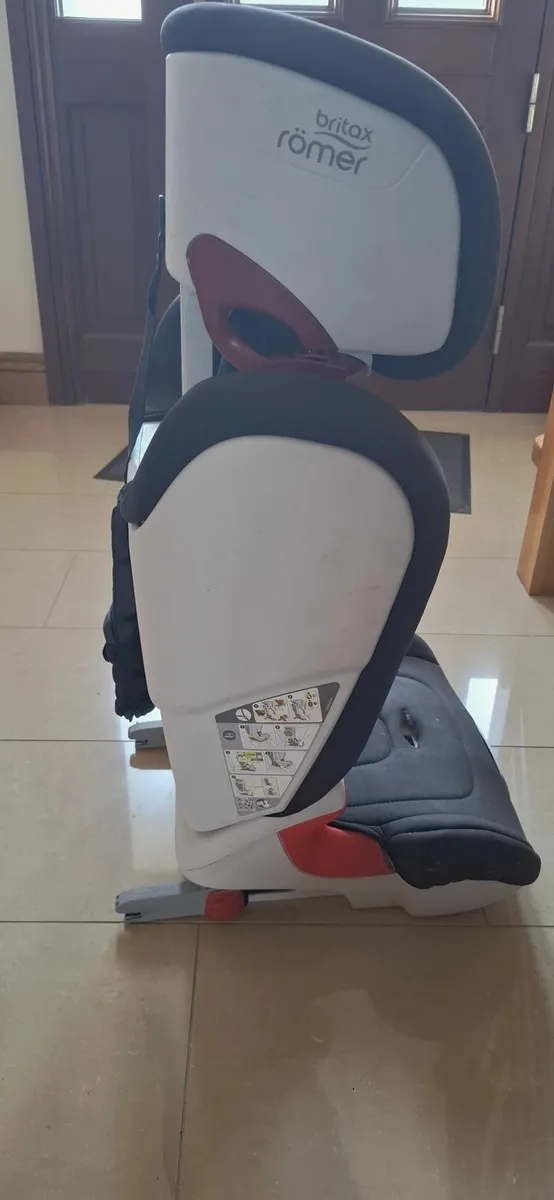 Britax Romer Car Seat - Image 3