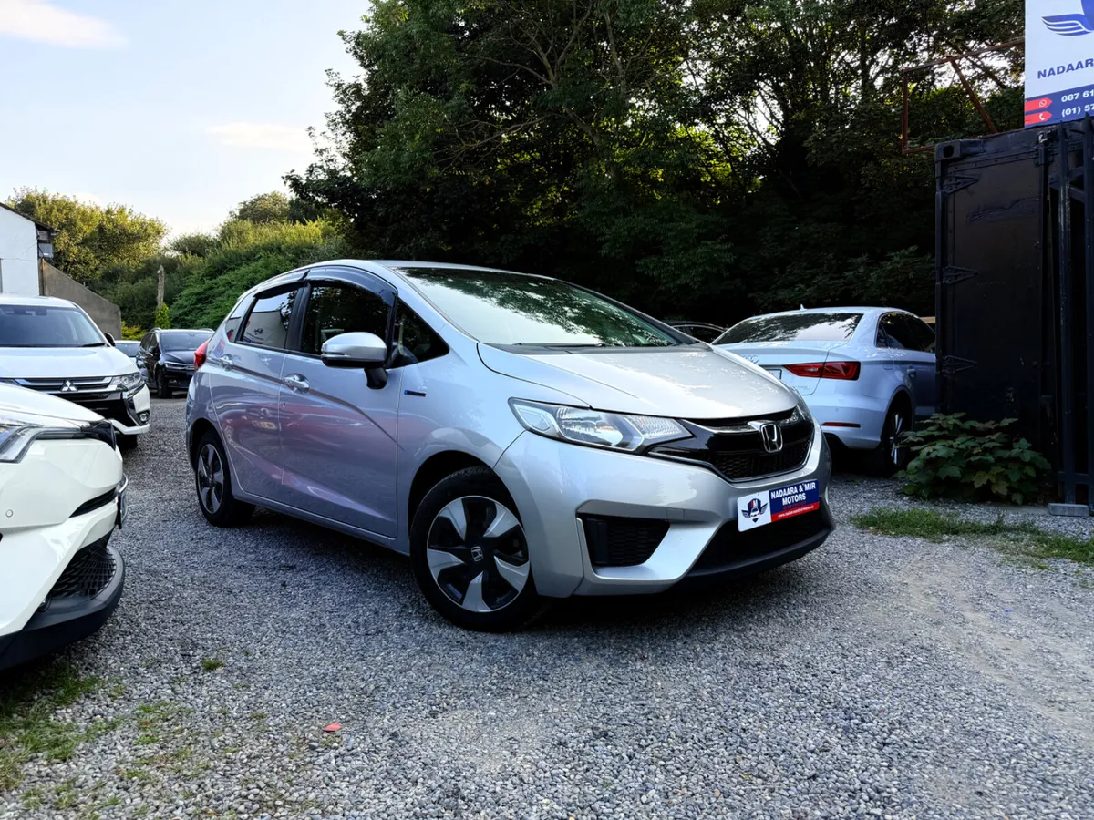 2015 Honda Fit Hybrid - Image 2