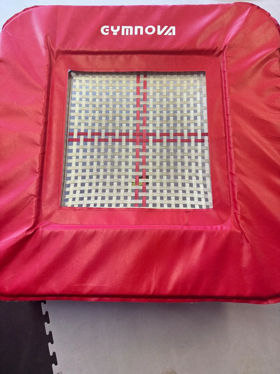 Gymnastics trampoline - Image 2