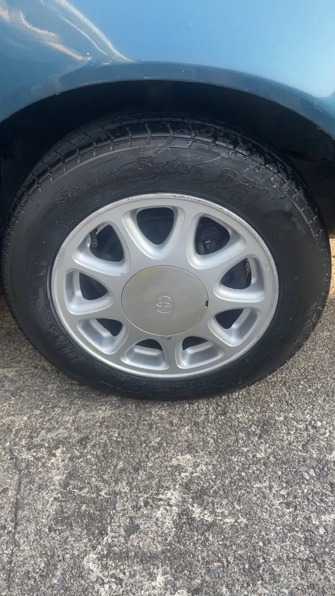 Toyota Corolla breaking - Image 2