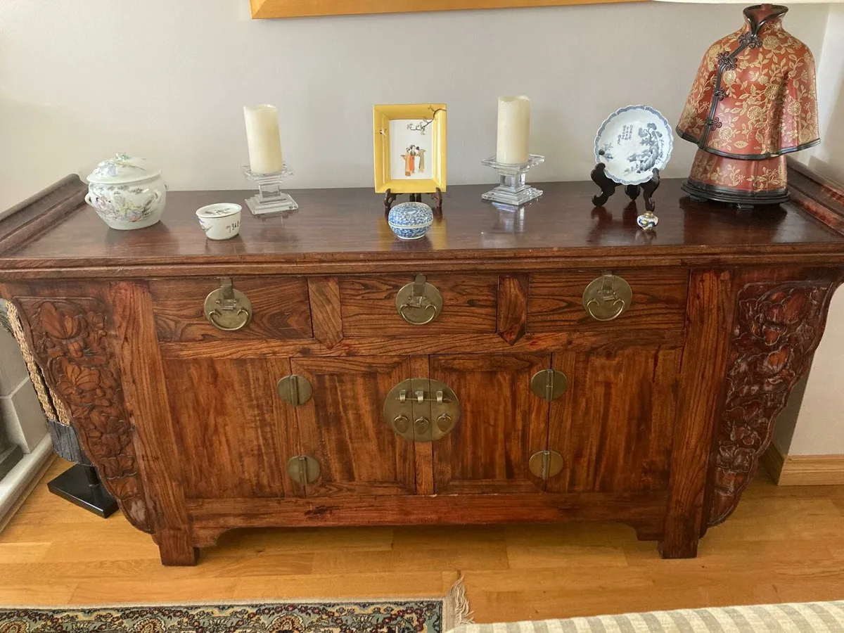 Sideboard Antique