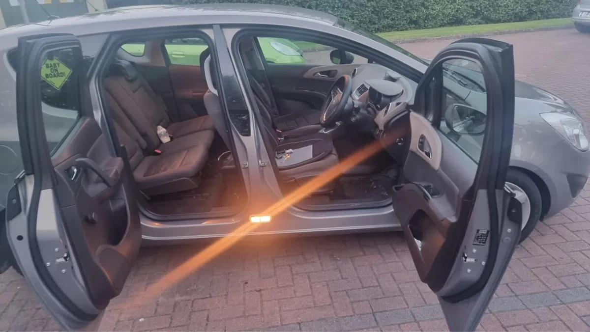 Opel Meriva 2012 - Image 4