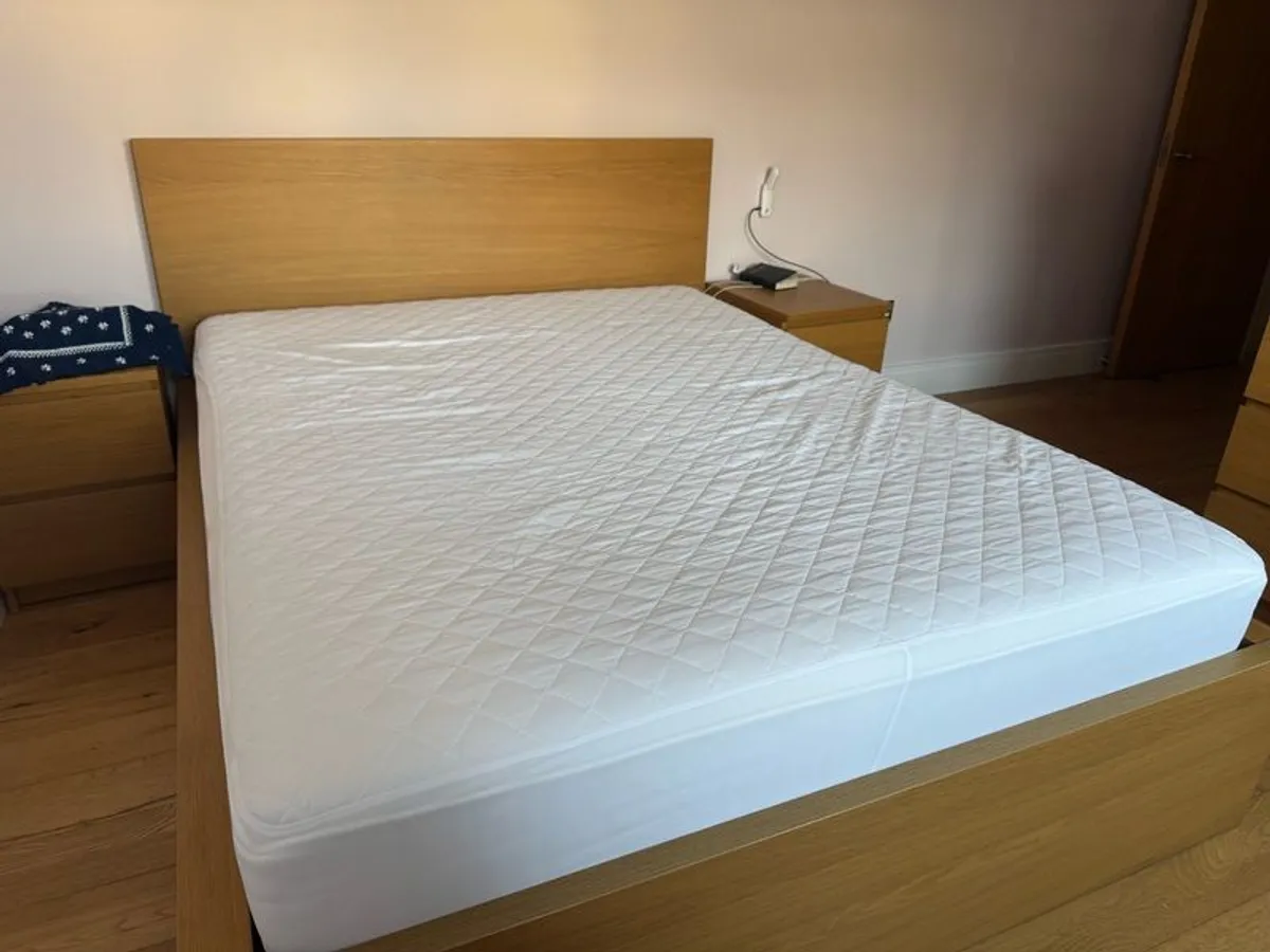 king bed and mattress - Image 3
