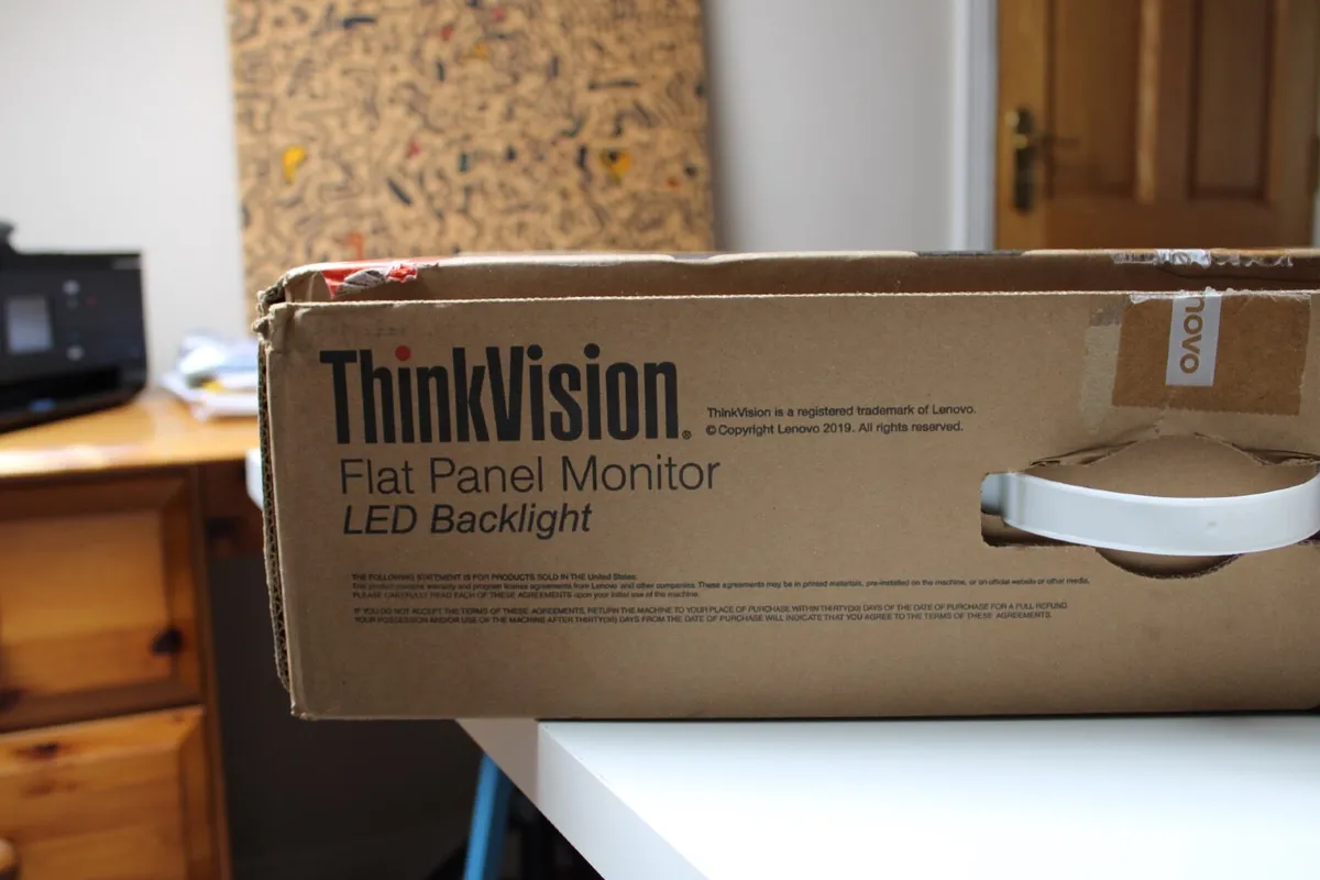 Lenovo Thinkvision Monitor - Image 2