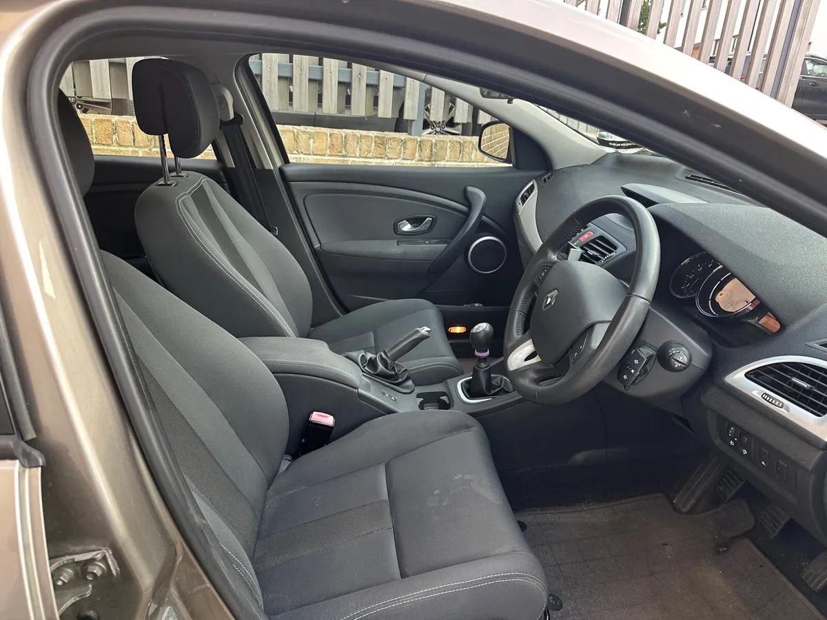 Renault Megane - Image 4