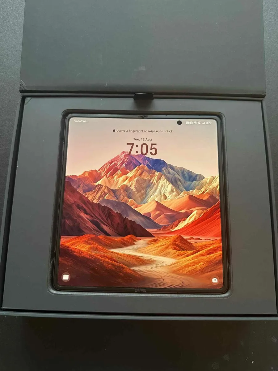 Honor magic v3 - Image 1