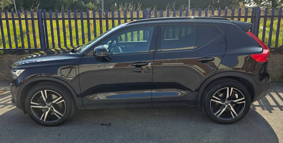 Volvo XC40 2021 - Image 3
