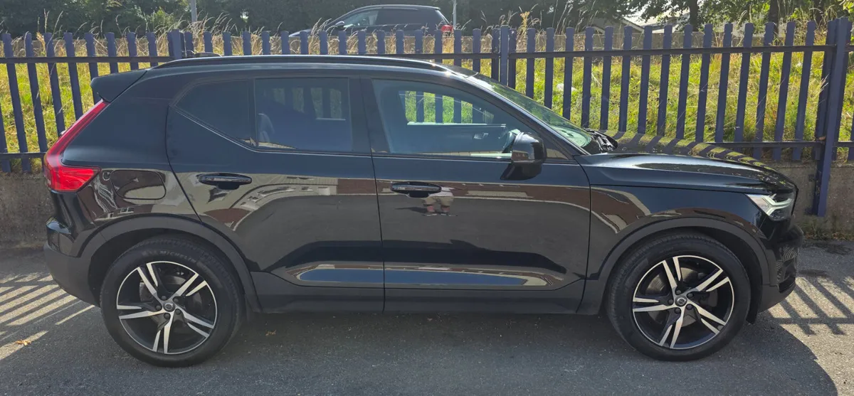 Volvo XC40 2021 - Image 4