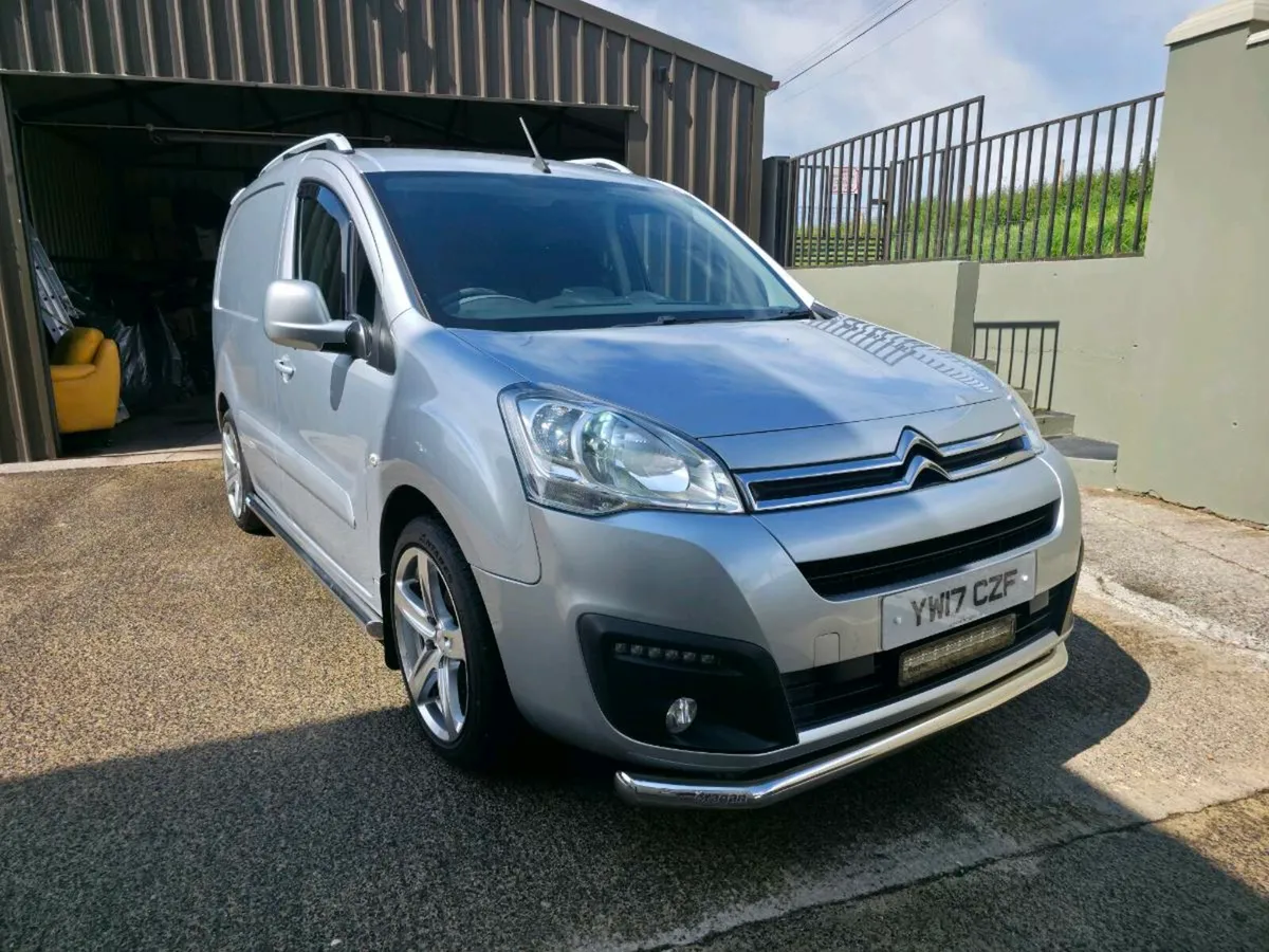 2017 Citroen Berlingo 1.6 Enterprise - Image 1
