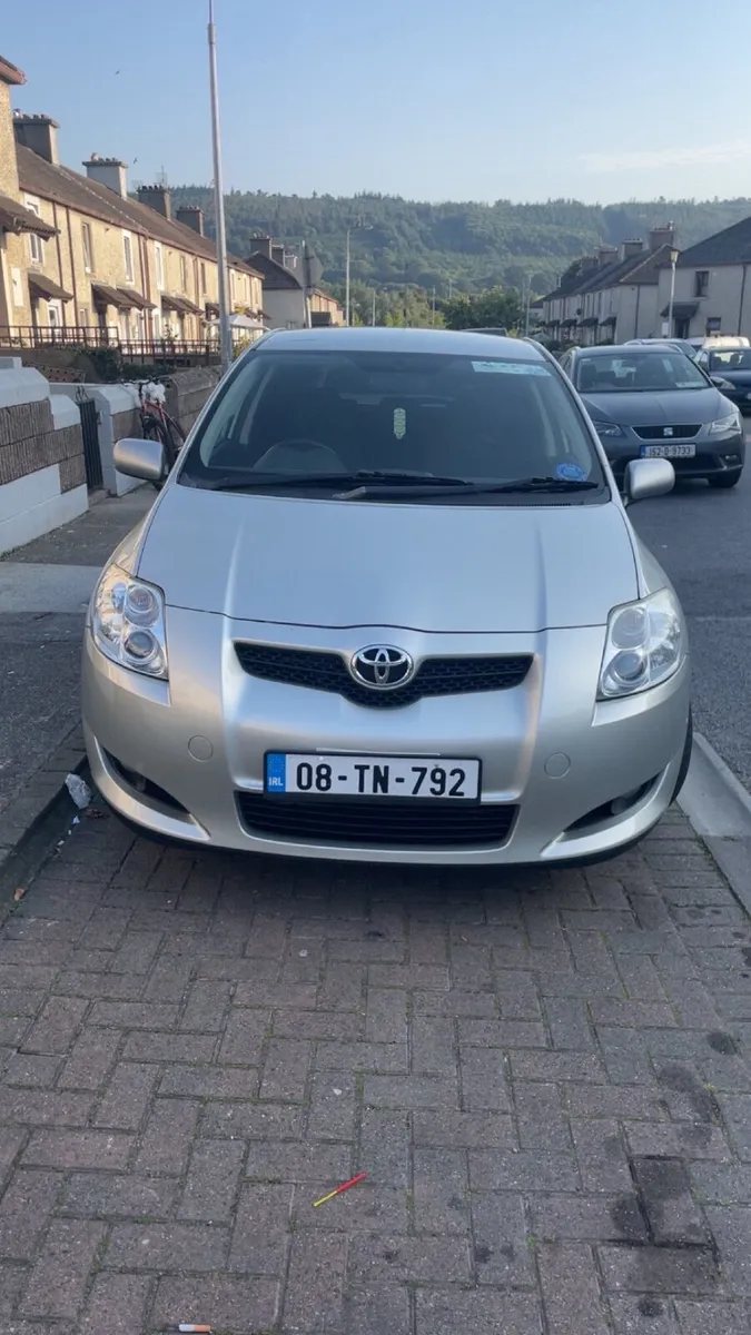 Toyota Auris 2008 - Image 1