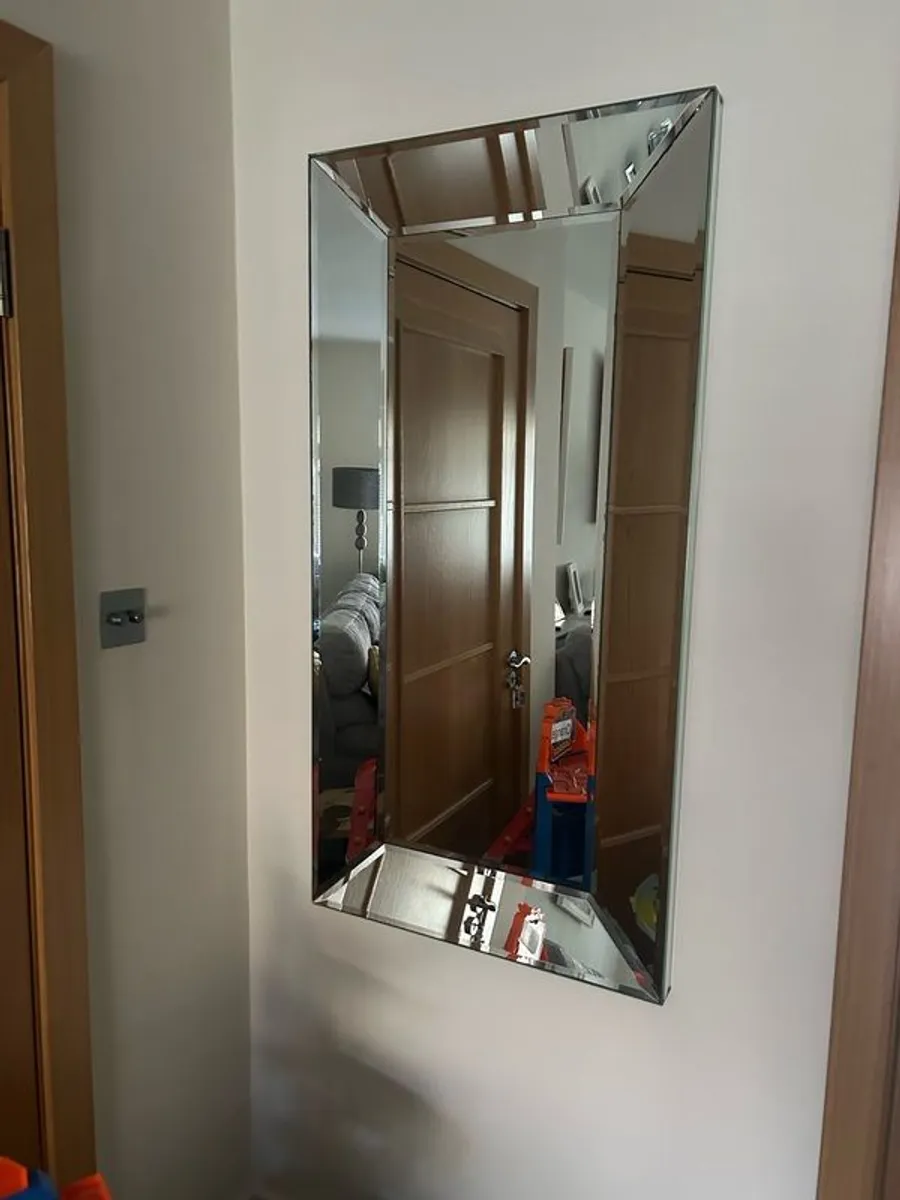 Large wall mirror - Image 1