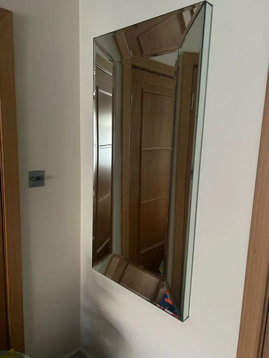 Large wall mirror - Image 2