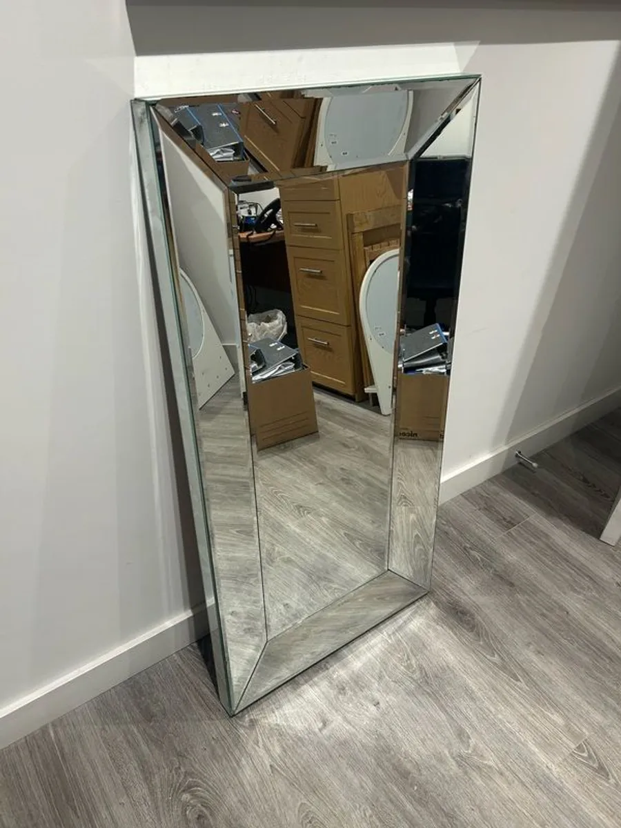 Large wall mirror - Image 3